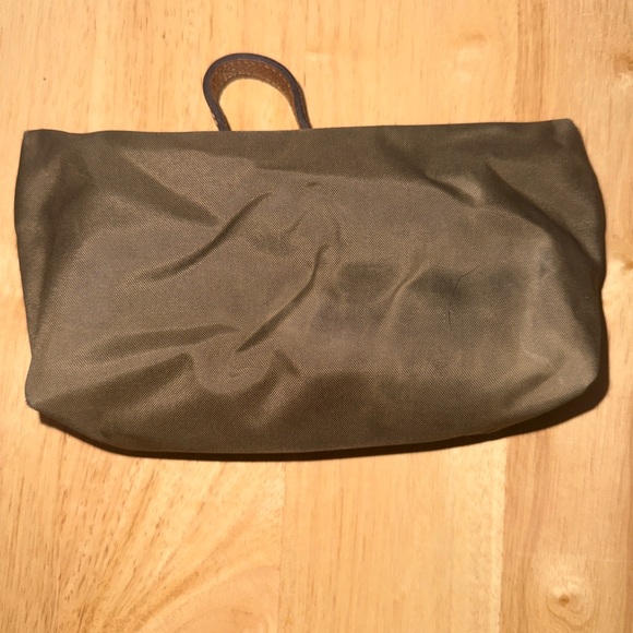 Longchamp Tan Nylon Cosmetic Bag – Leather Handle - Picture 5 of 5